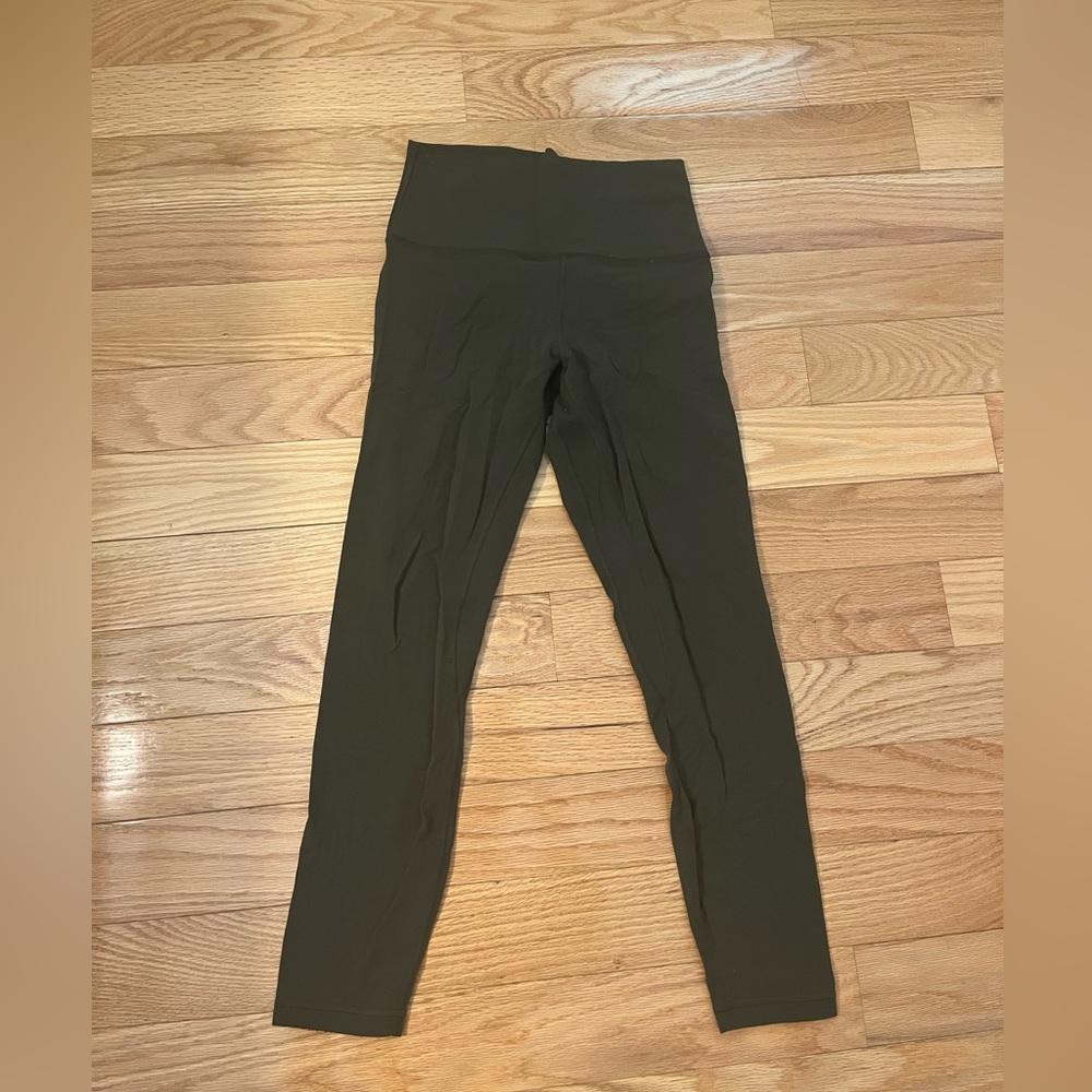 Lululemon allign leggings size 6, 25 inch, green olive color